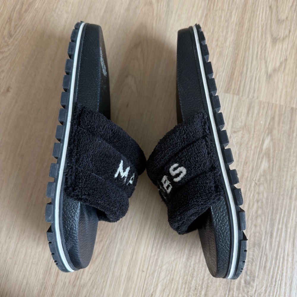Marc Jacobs The Slides Terry Slides Fuzzy Teddy Sz 7 Black/White - Picture 2 of 5